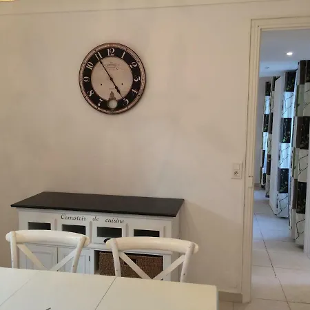 Les Bastides D'helene Èze