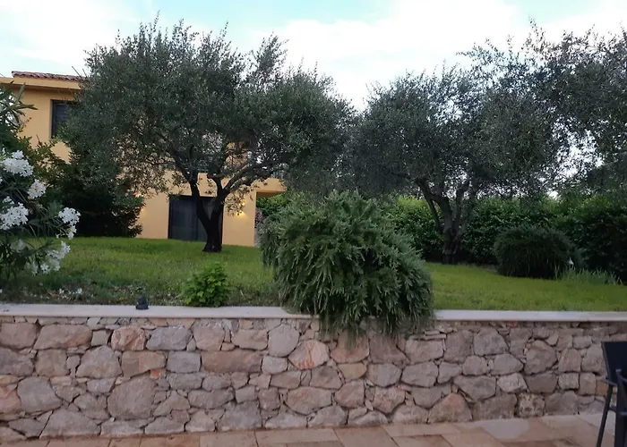 Les Bastides D'helene * 艾日