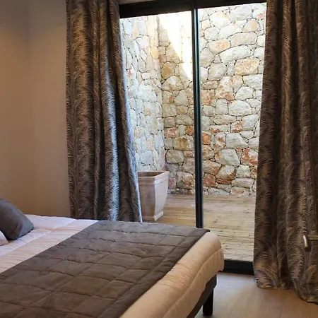 Les Bastides D'helene Apartment *